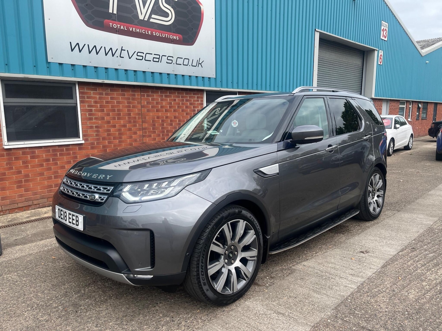 Used Land Rover Discovery 2018 for sale - 76307059: Photo 17