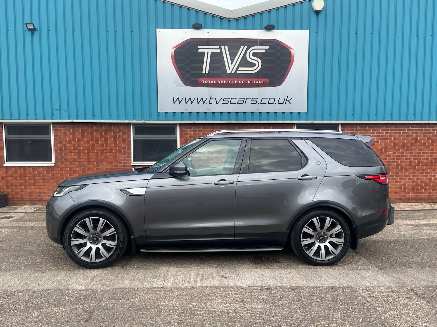 Used Land Rover Discovery 2018 for sale - 76307059: Photo 18