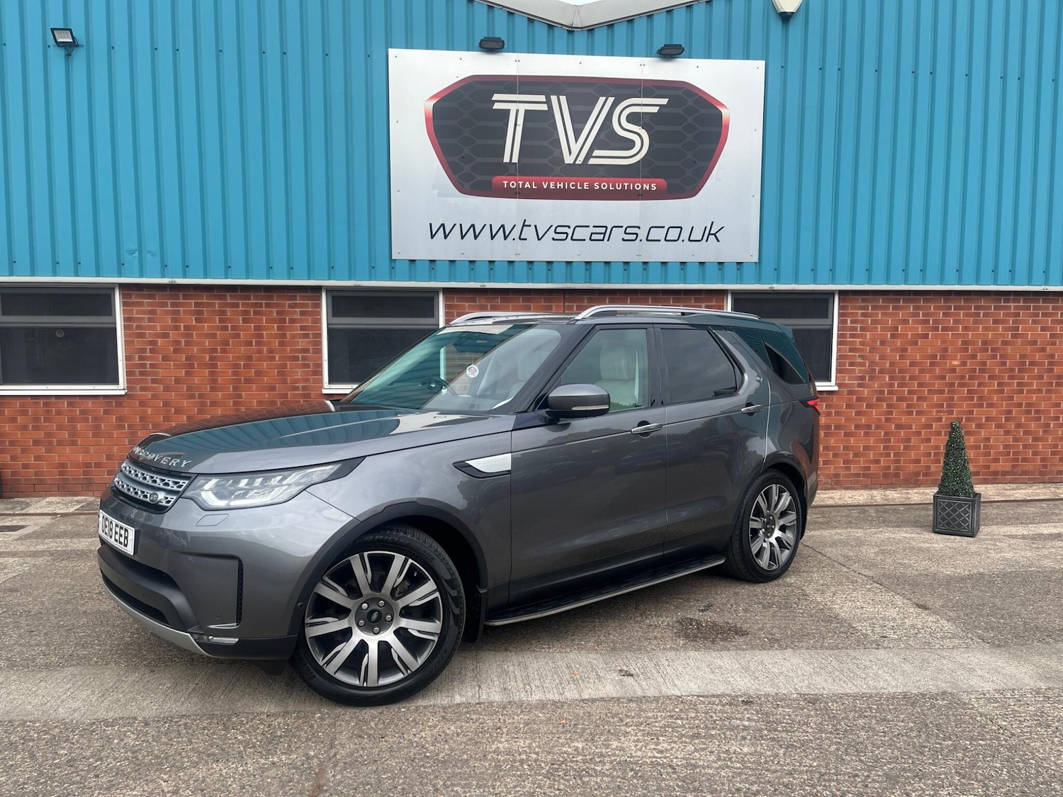 Used Land Rover Discovery 2018 for sale - 76307059: Photo 21