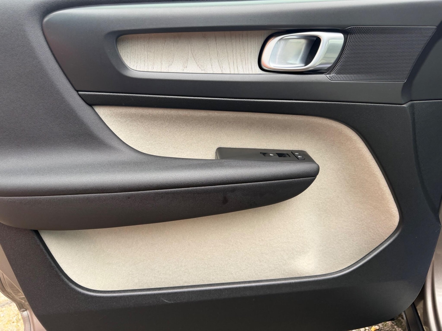 Used Volvo XC40 2020 for sale - 77331267: Photo 25