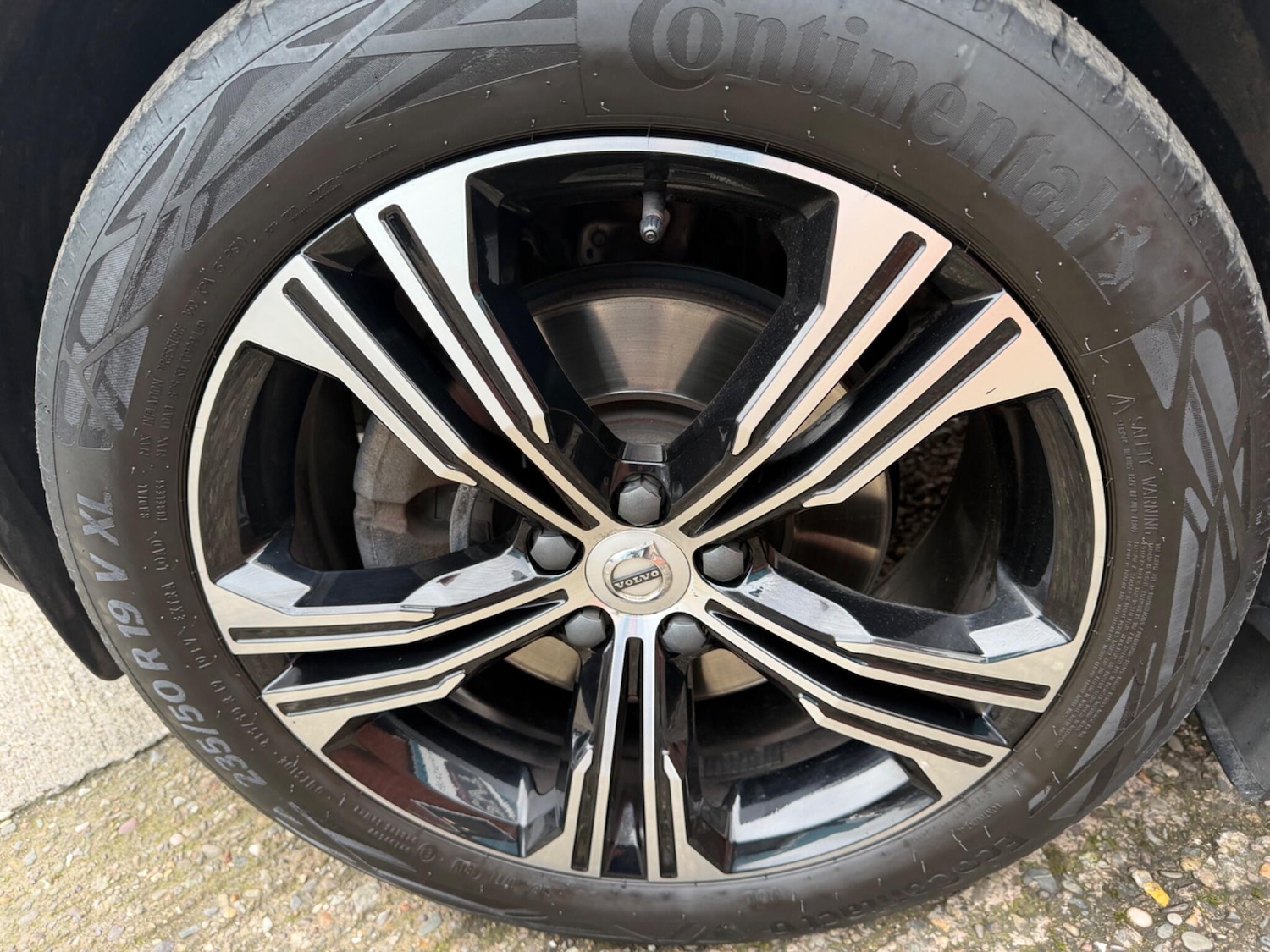 Used Volvo XC40 2020 for sale - 77331267: Photo 32