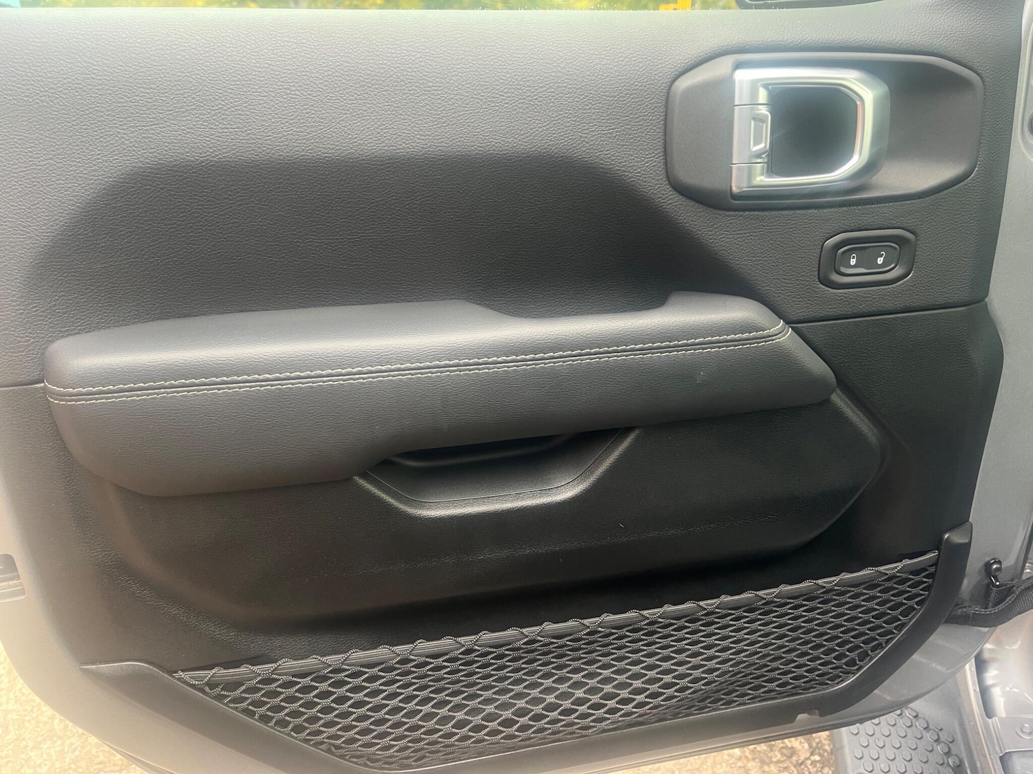 Used Jeep Wrangler 2020 for sale - 76349591: Photo 28