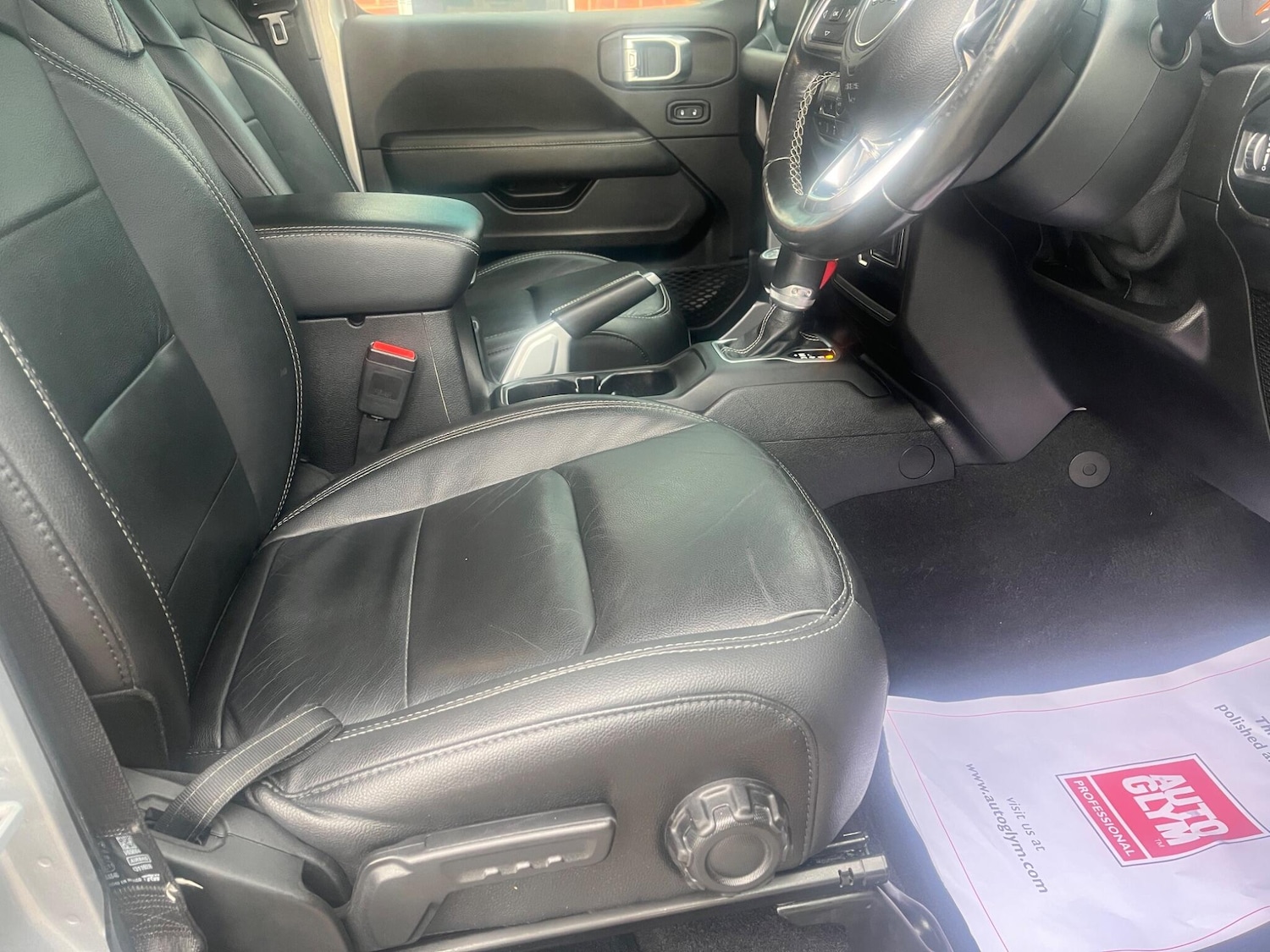 Used Jeep Wrangler 2020 for sale - 76349591: Photo 6