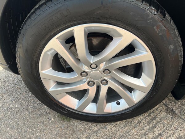 Used Land Rover Discovery 2018 for sale - 75199284: Photo 39