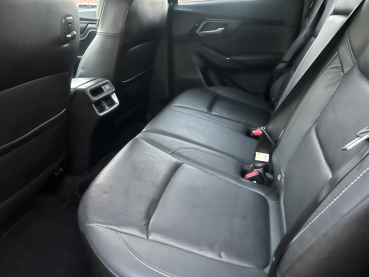 Used Isuzu D-Max 2021 for sale - 76561894: Photo 10