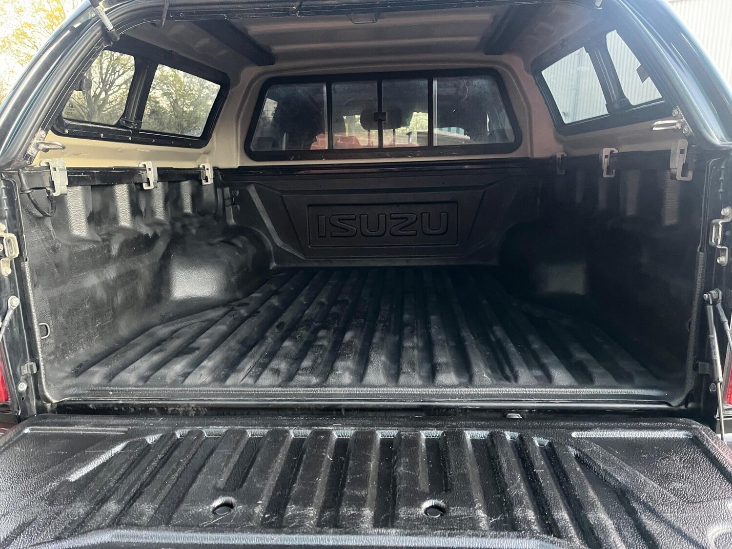 Used Isuzu D-Max 2021 for sale - 76561894: Photo 25