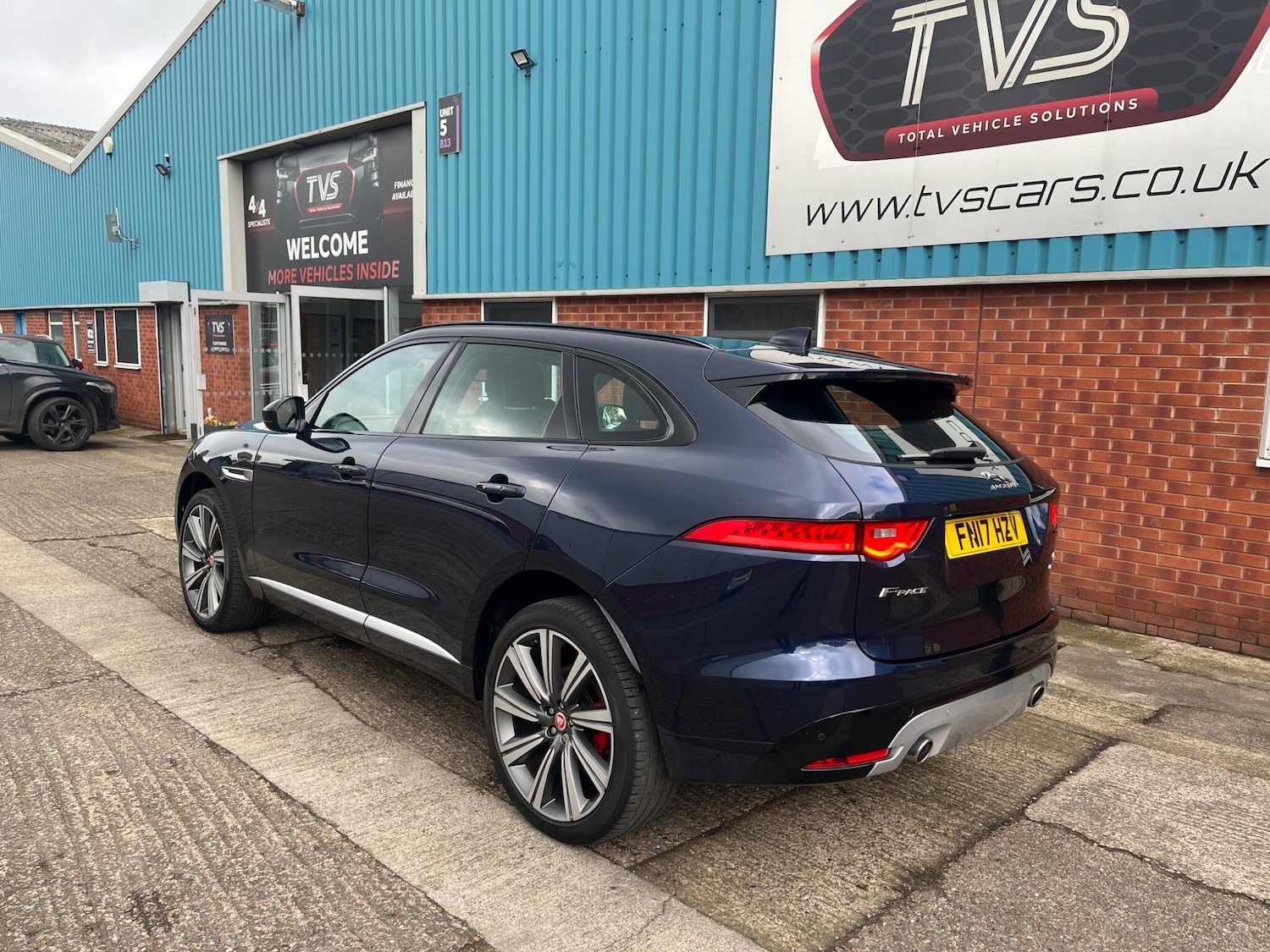 Used Jaguar F-Pace 2017 for sale - 76990440: Photo 20