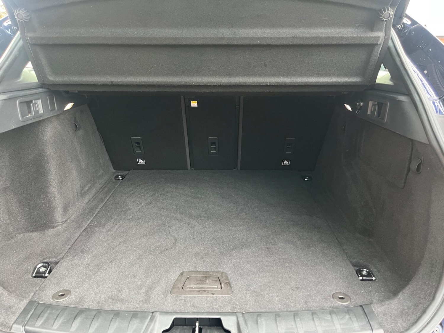 Used Jaguar F-Pace 2017 for sale - 76990440: Photo 34