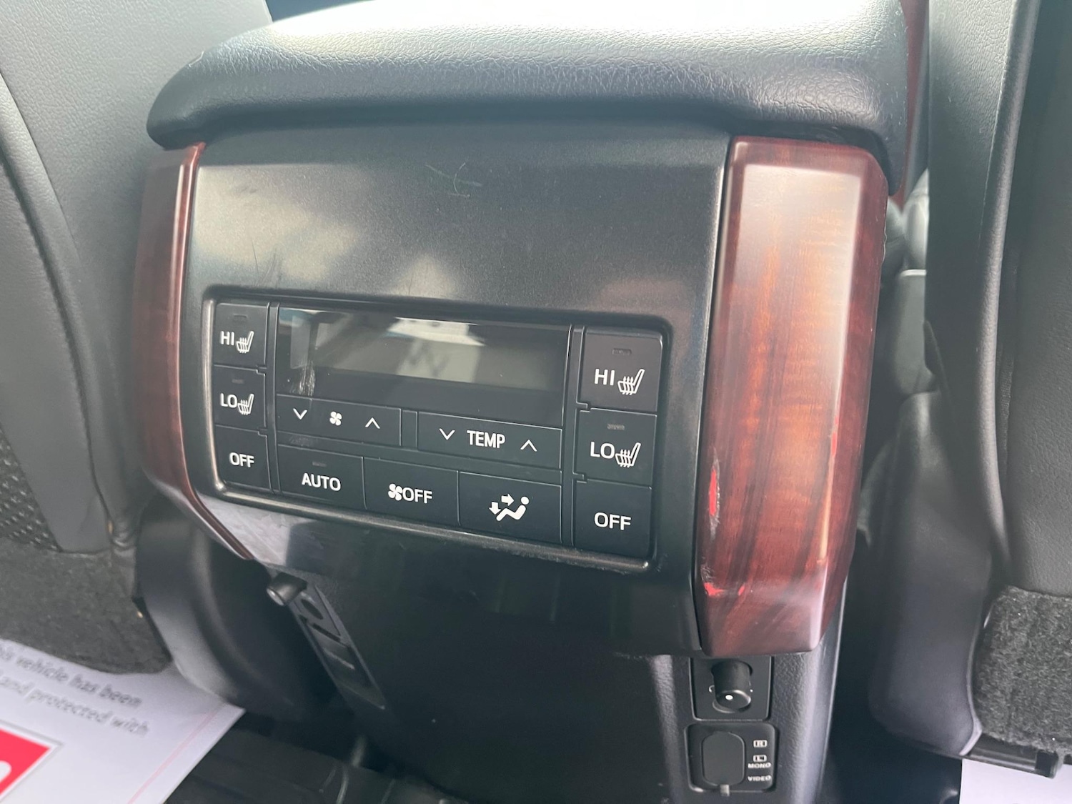 Vehicle 29