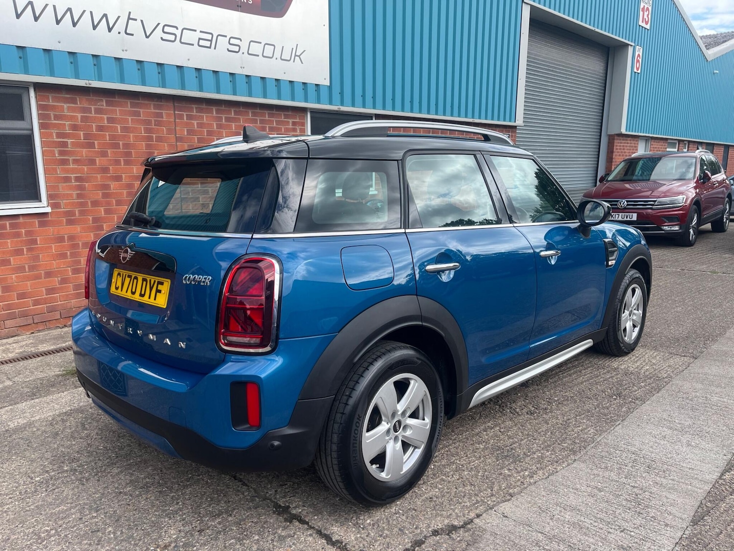 Vehicle 21