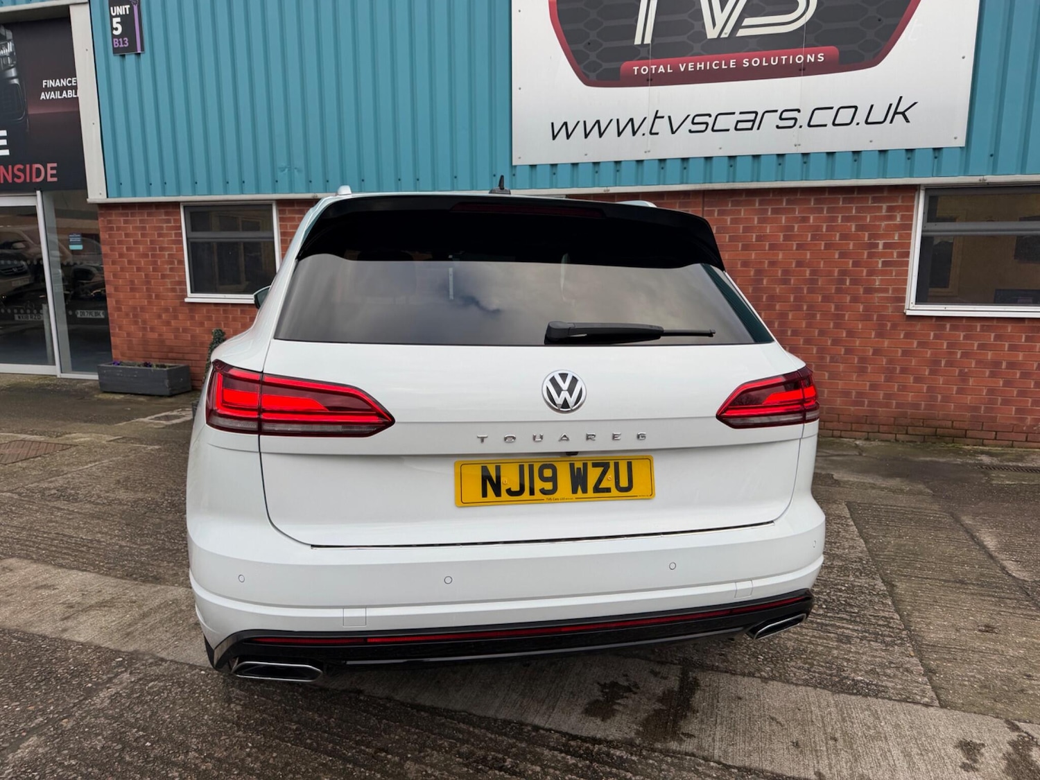 Used Volkswagen Touareg 2019 for sale - 77496772: Photo 16