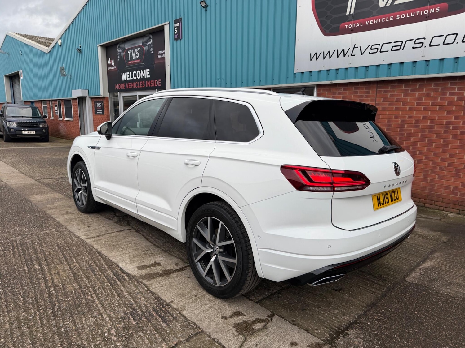 Used Volkswagen Touareg 2019 for sale - 77496772: Photo 19