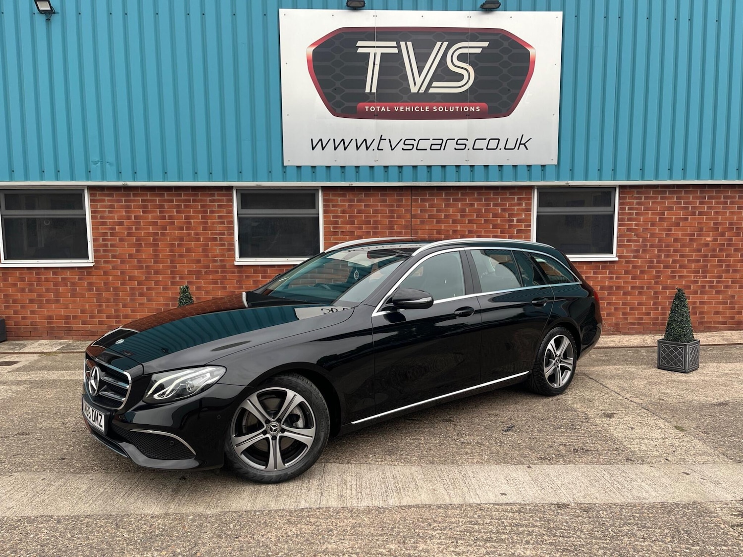 Used Mercedes-Benz E Class 2018 for sale - 76990206: Photo 14