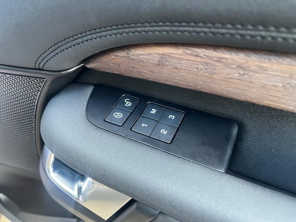 Used Land Rover Discovery 2019 for sale - 76337534: Photo 35