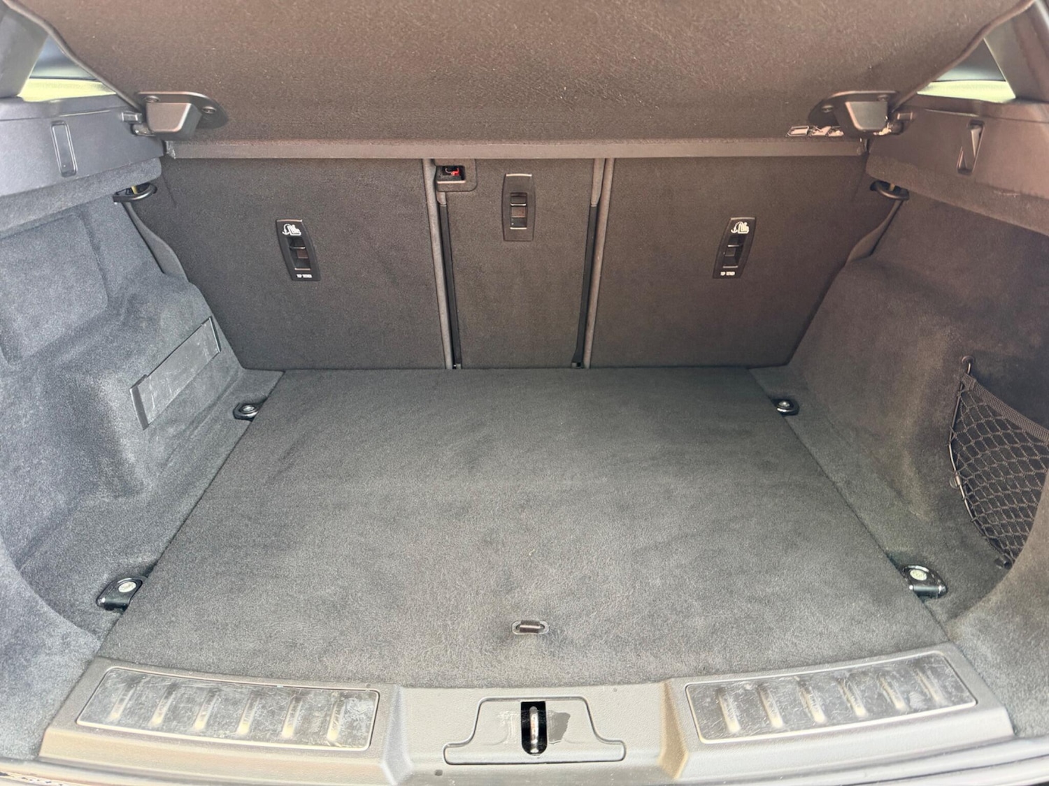 Used Land Rover Range Rover Evoque 2019 for sale - 77882407: Photo 26