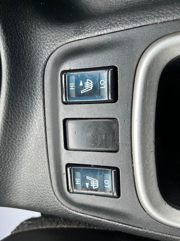 Used Nissan Navara 2017 for sale - 76270981: Photo 24