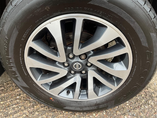Used Nissan Navara 2017 for sale - 76270981: Photo 31
