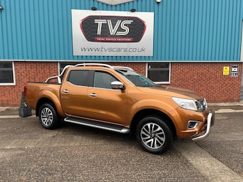 Used Nissan Navara 2017 for sale - 76270981: Photo