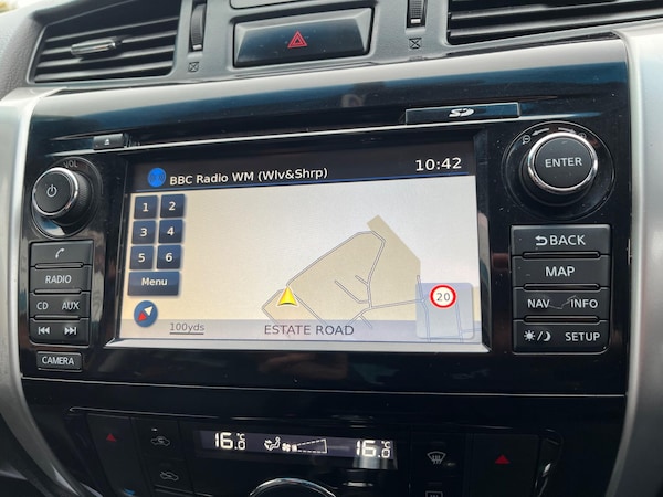 Used Nissan Navara 2017 for sale - 76270981: Photo 5