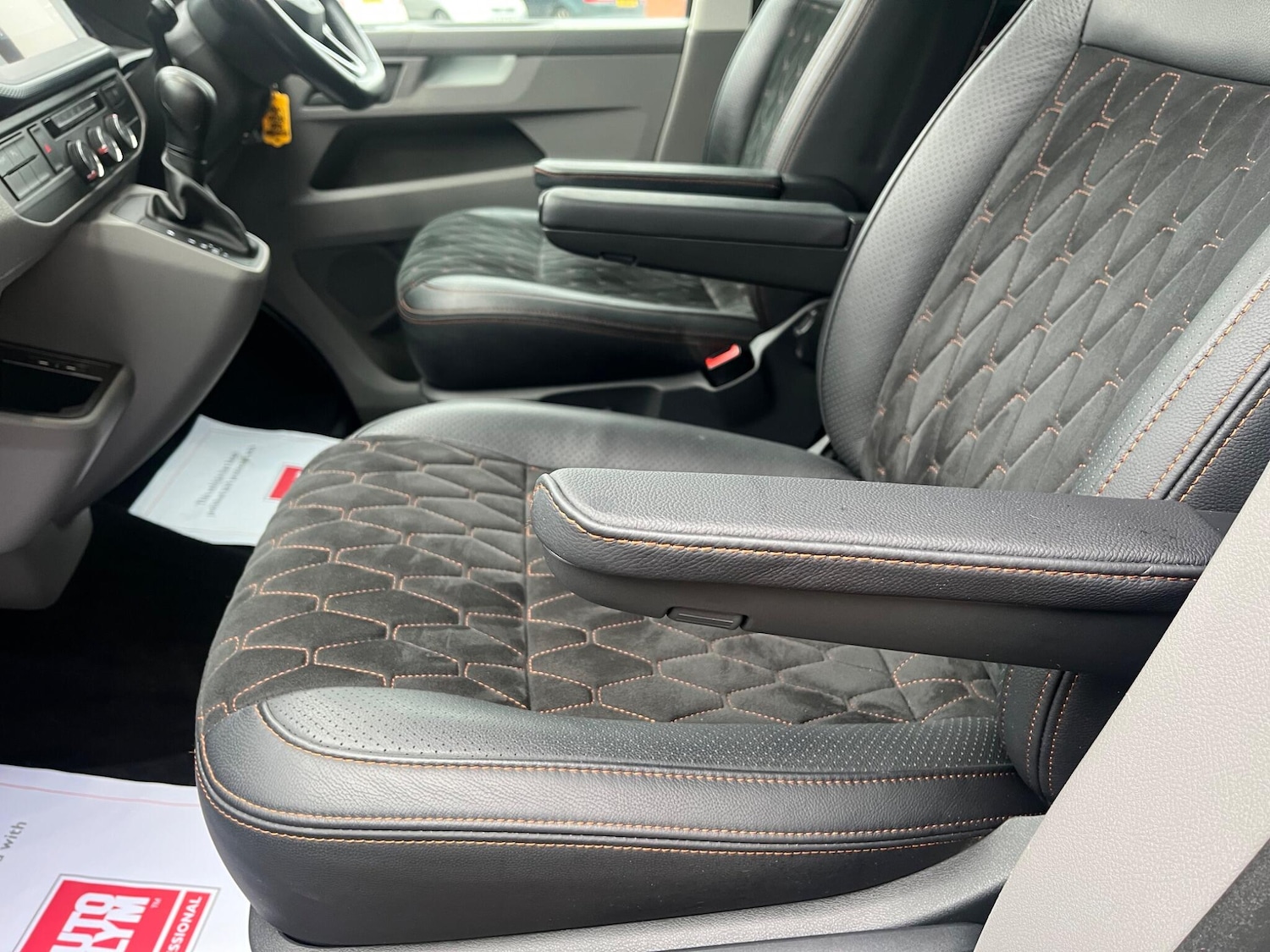 Used Volkswagen Transporter 2020 for sale - 76549888: Photo 8