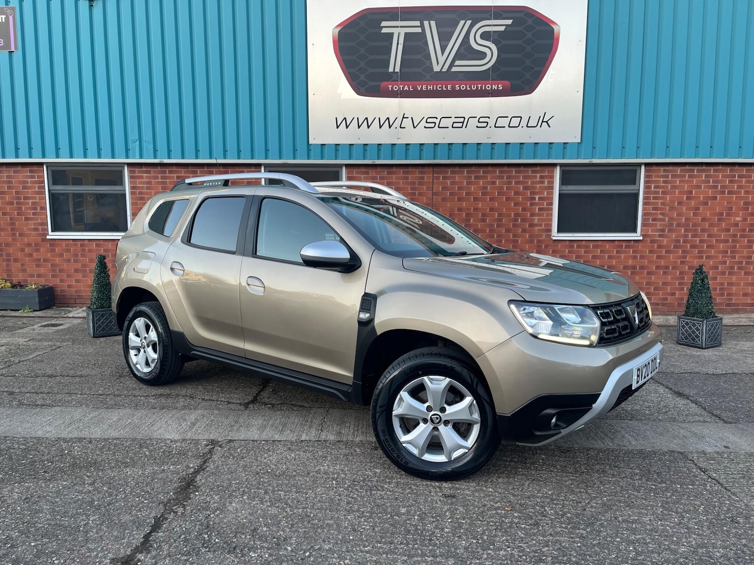 Used Dacia Duster 2020 for sale - 76633482: Photo 1