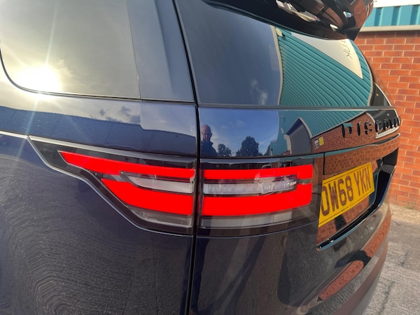 Used Land Rover Discovery 2019 for sale - 76239544: Photo 21