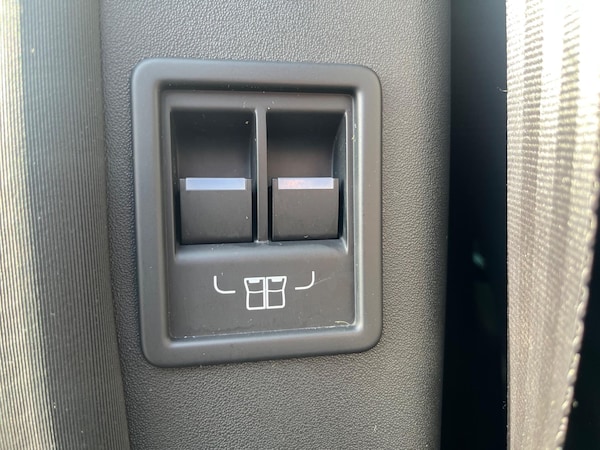 Used Land Rover Discovery 2019 for sale - 76239544: Photo 36
