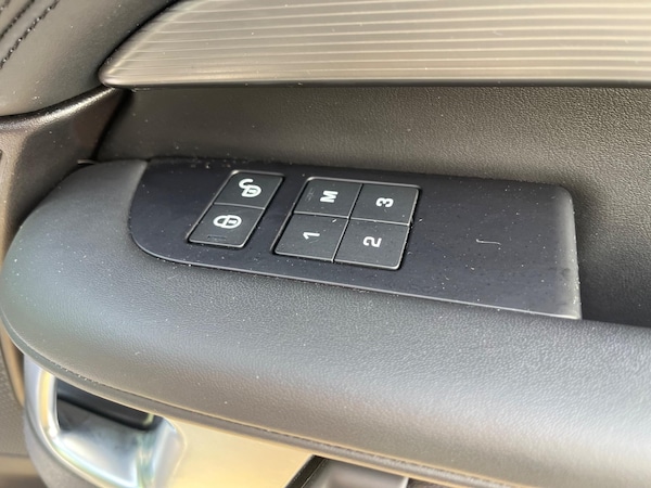 Used Land Rover Discovery 2019 for sale - 76239544: Photo 38