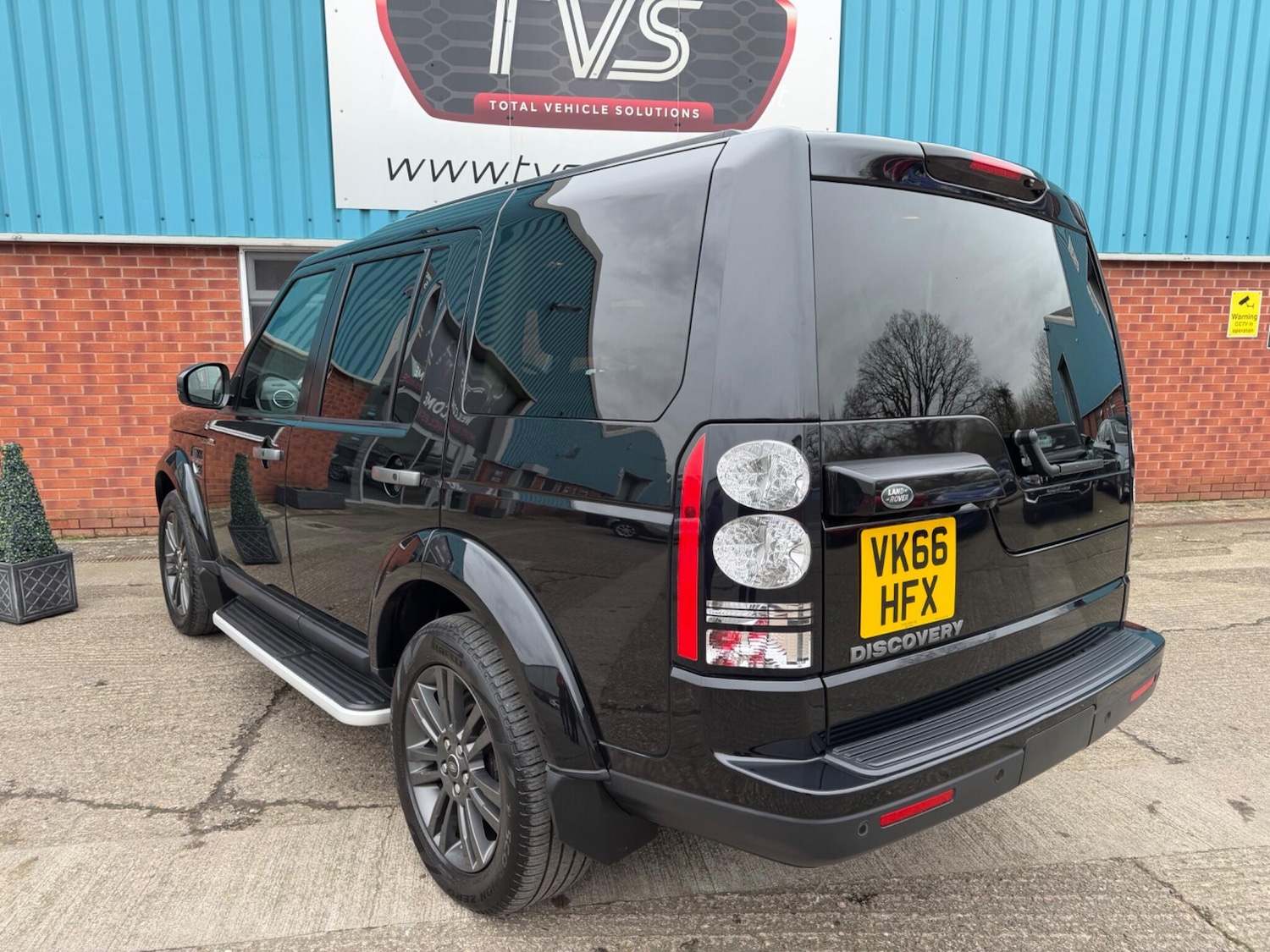 Used Land Rover Discovery 2016 for sale - 77598508: Photo 14