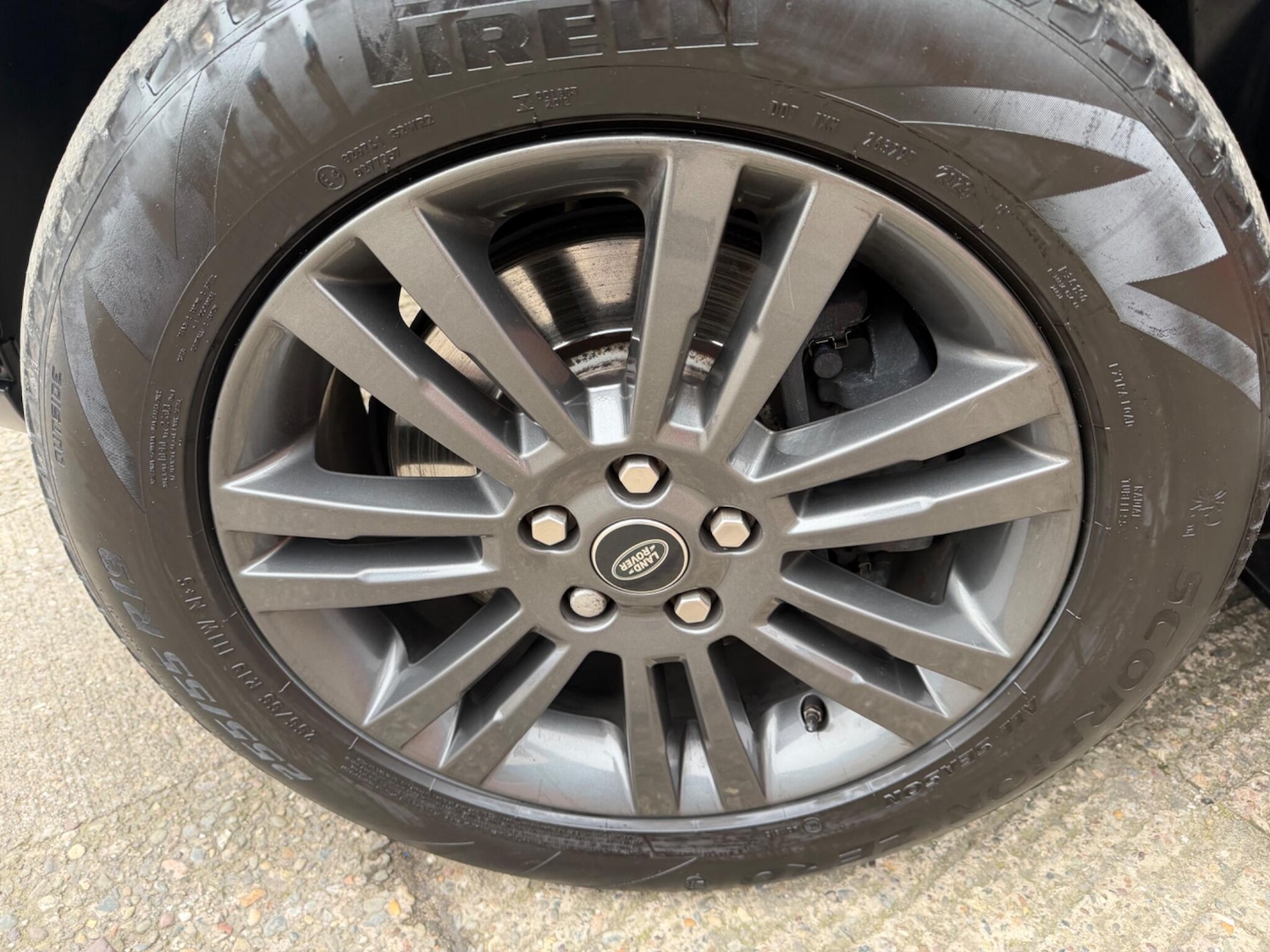 Used Land Rover Discovery 2016 for sale - 77598508: Photo 34