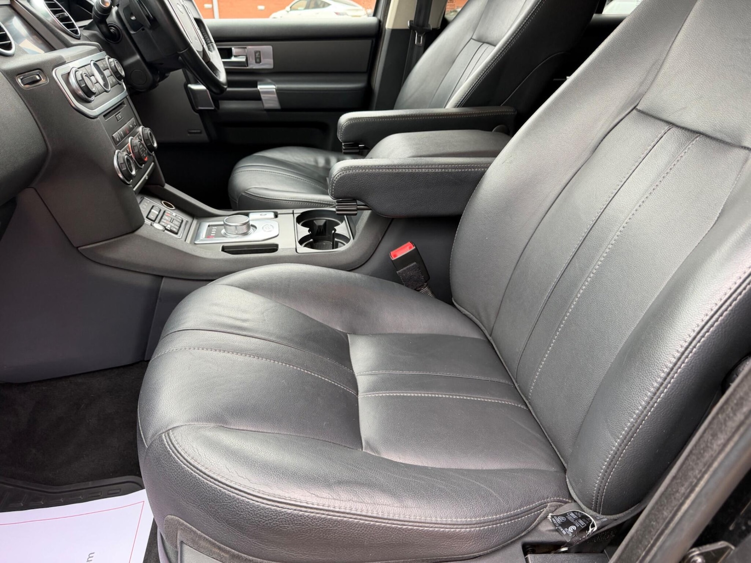 Used Land Rover Discovery 2016 for sale - 77598508: Photo 8