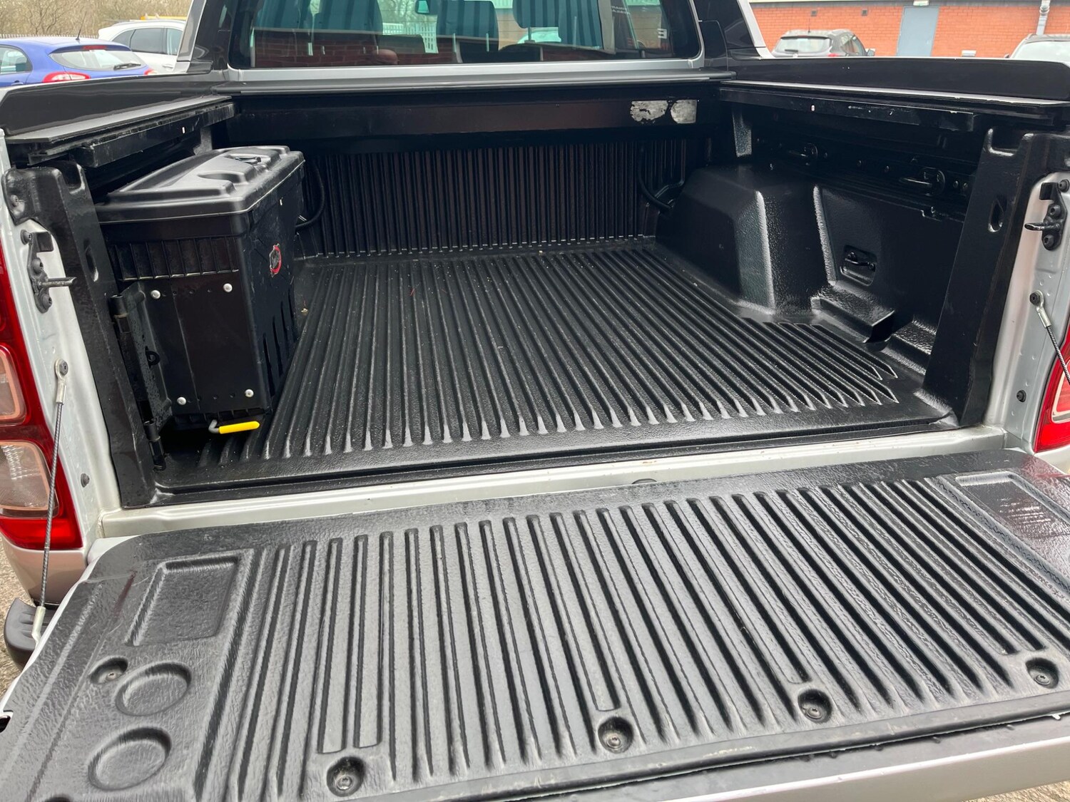 Vehicle 27