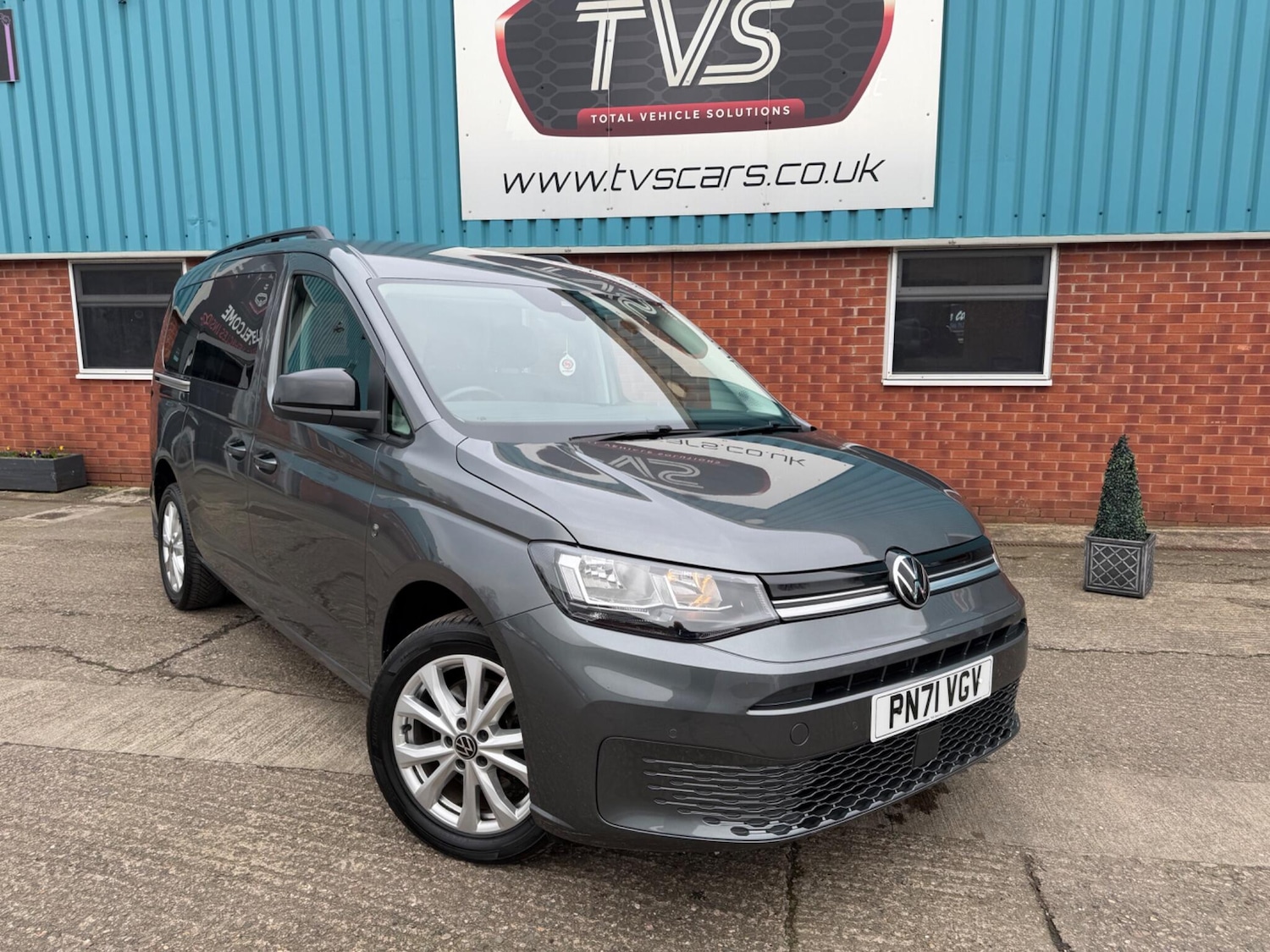 Used Volkswagen Caddy Maxi 2021 for sale - 77737203: Photo 2