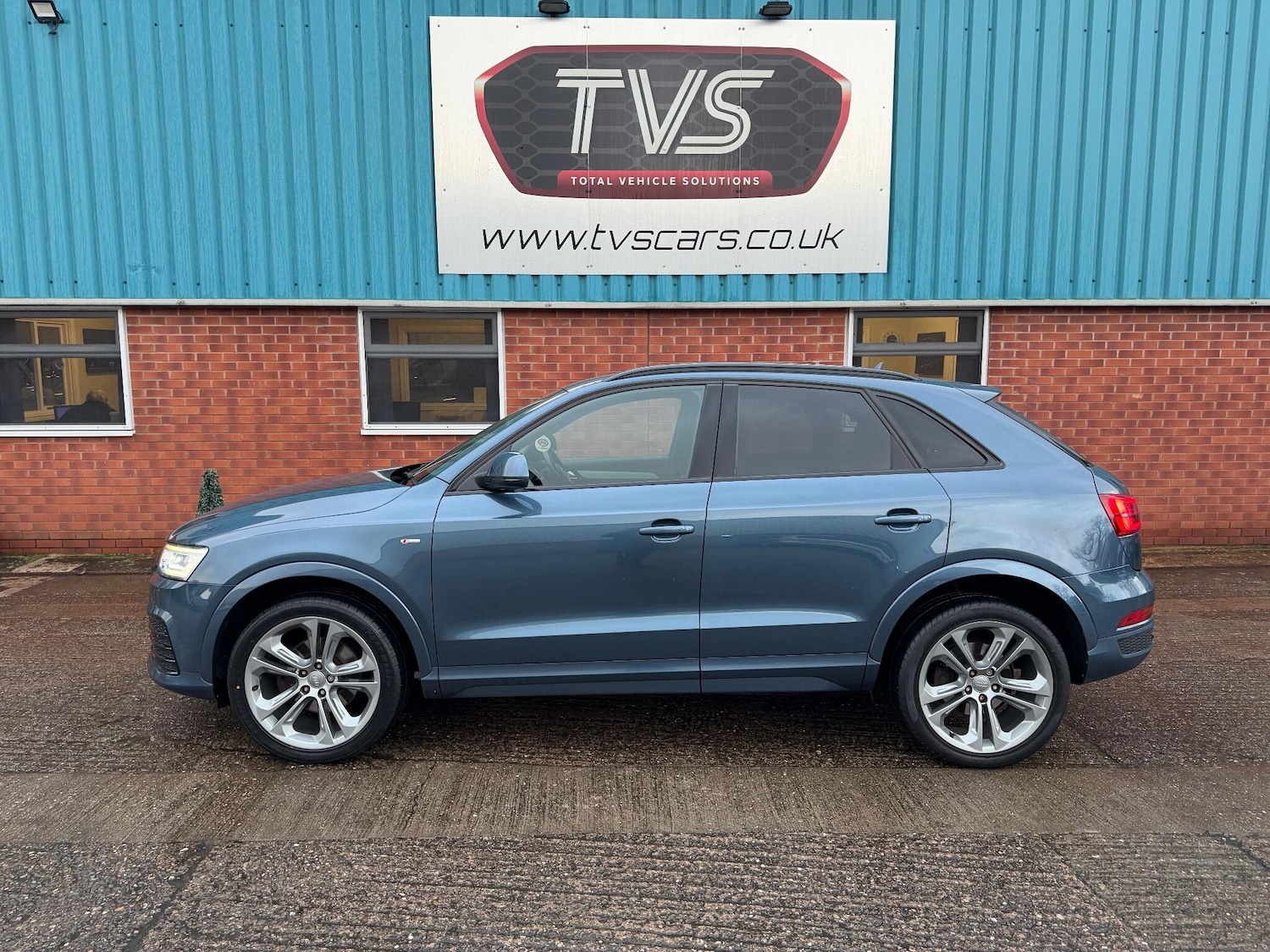 Used Audi Q3 2016 for sale - 77174464: Photo 16