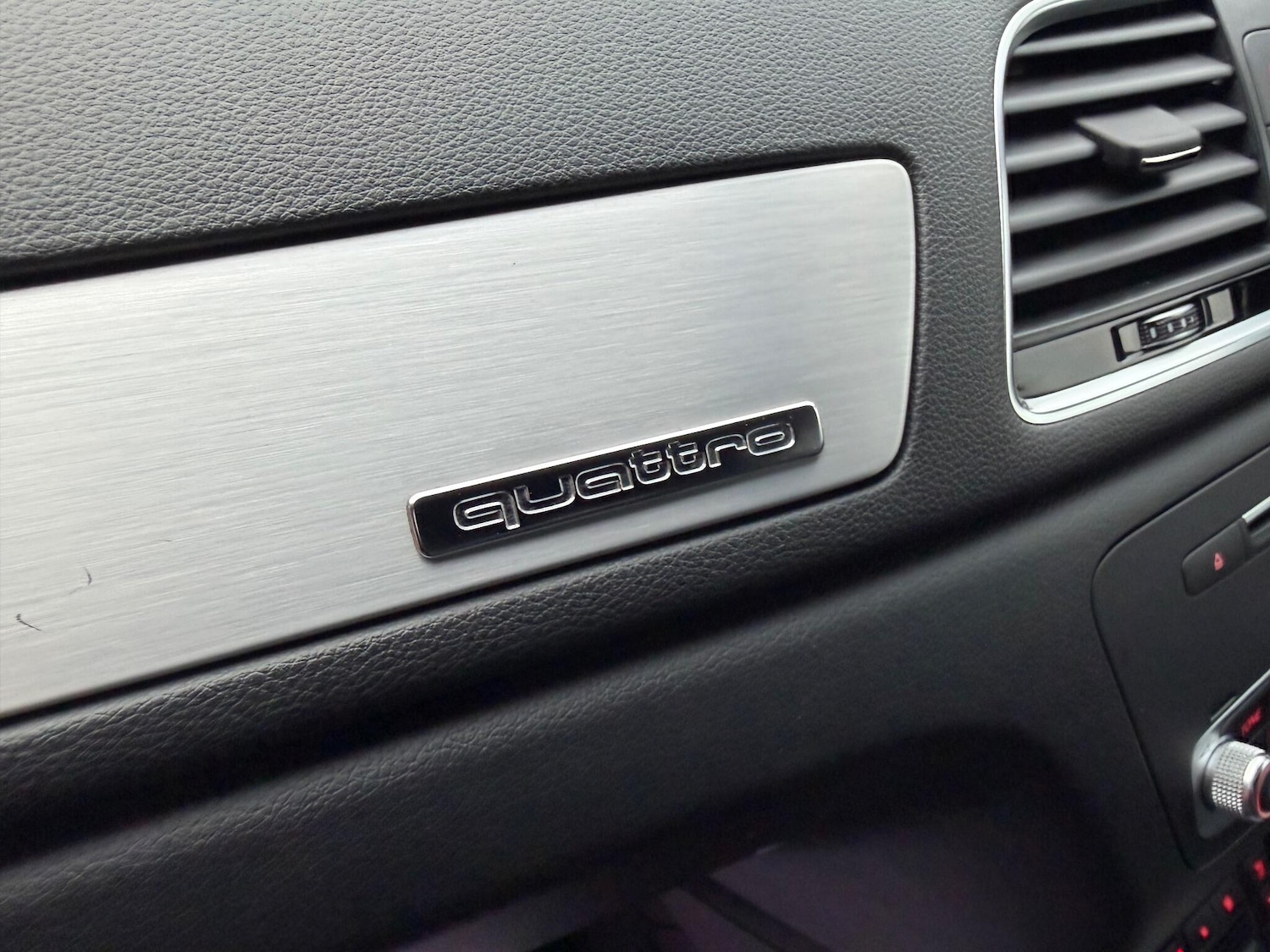 Used Audi Q3 2016 for sale - 77174464: Photo 31