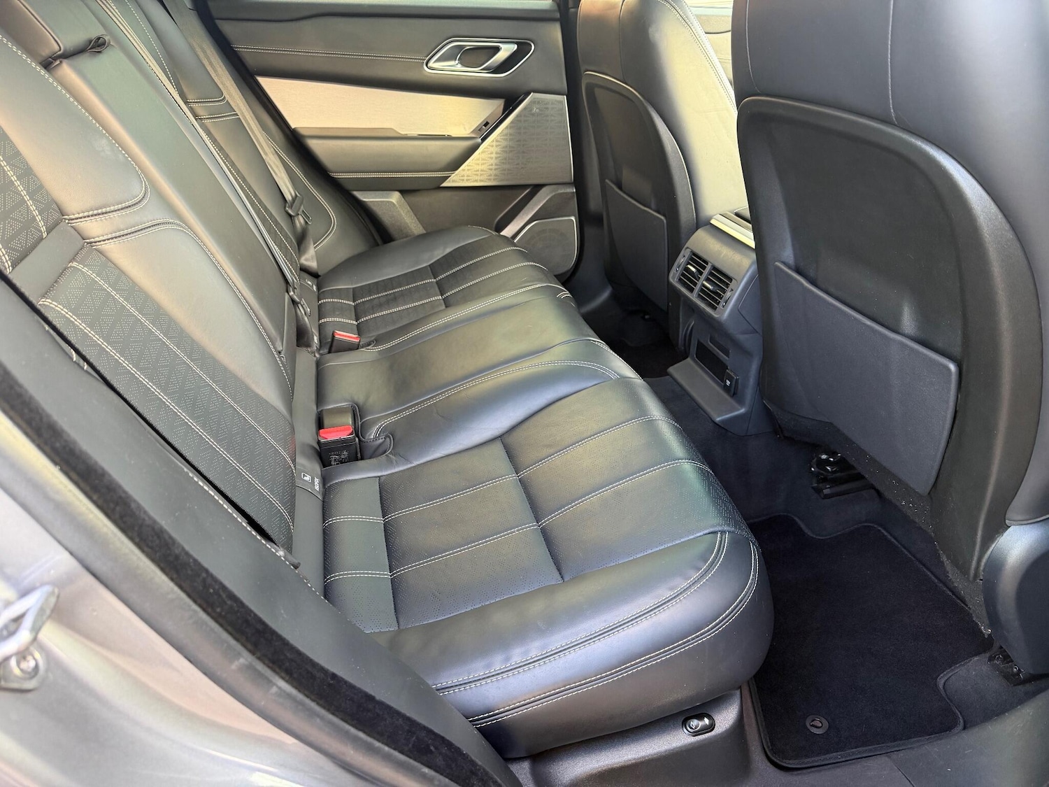 Used Land Rover Range Rover Velar 2020 for sale - 77109263: Photo 17