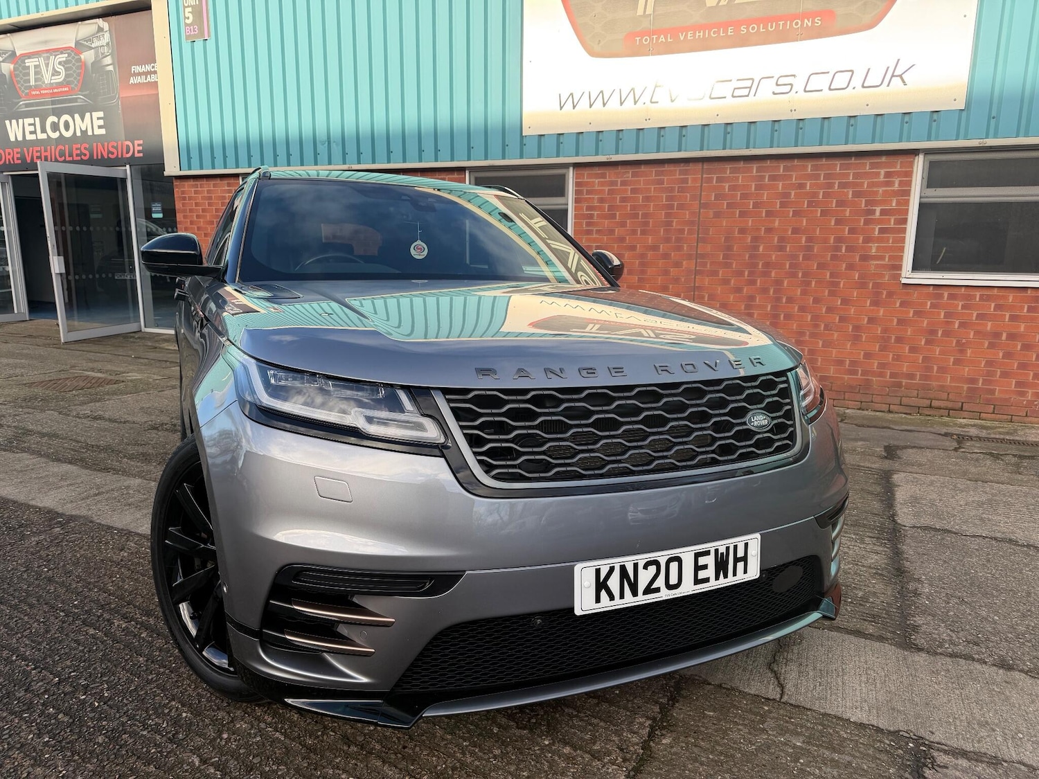 Used Land Rover Range Rover Velar 2020 for sale - 77109263: Photo 3