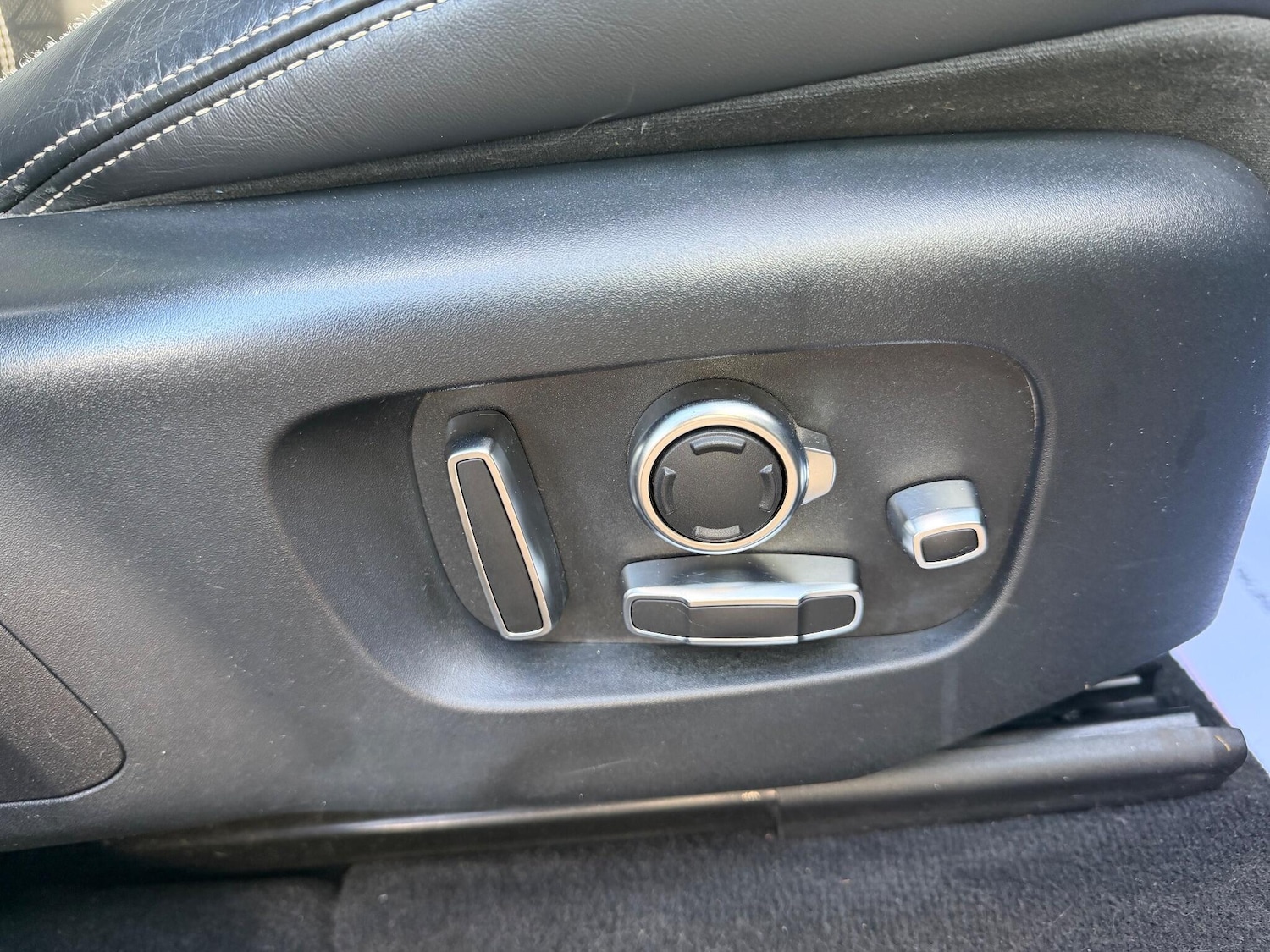 Used Land Rover Range Rover Velar 2020 for sale - 77109263: Photo 36