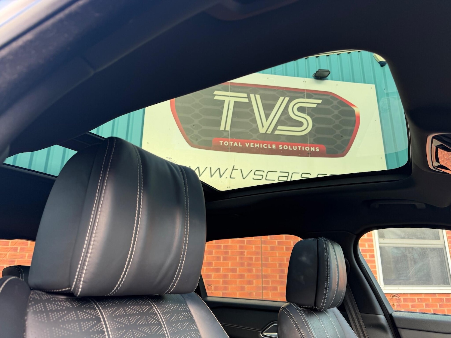 Used Land Rover Range Rover Velar 2020 for sale - 77109263: Photo 5