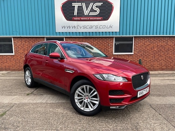 Used Jaguar F-Pace 2017 for sale - 75810306: Photo