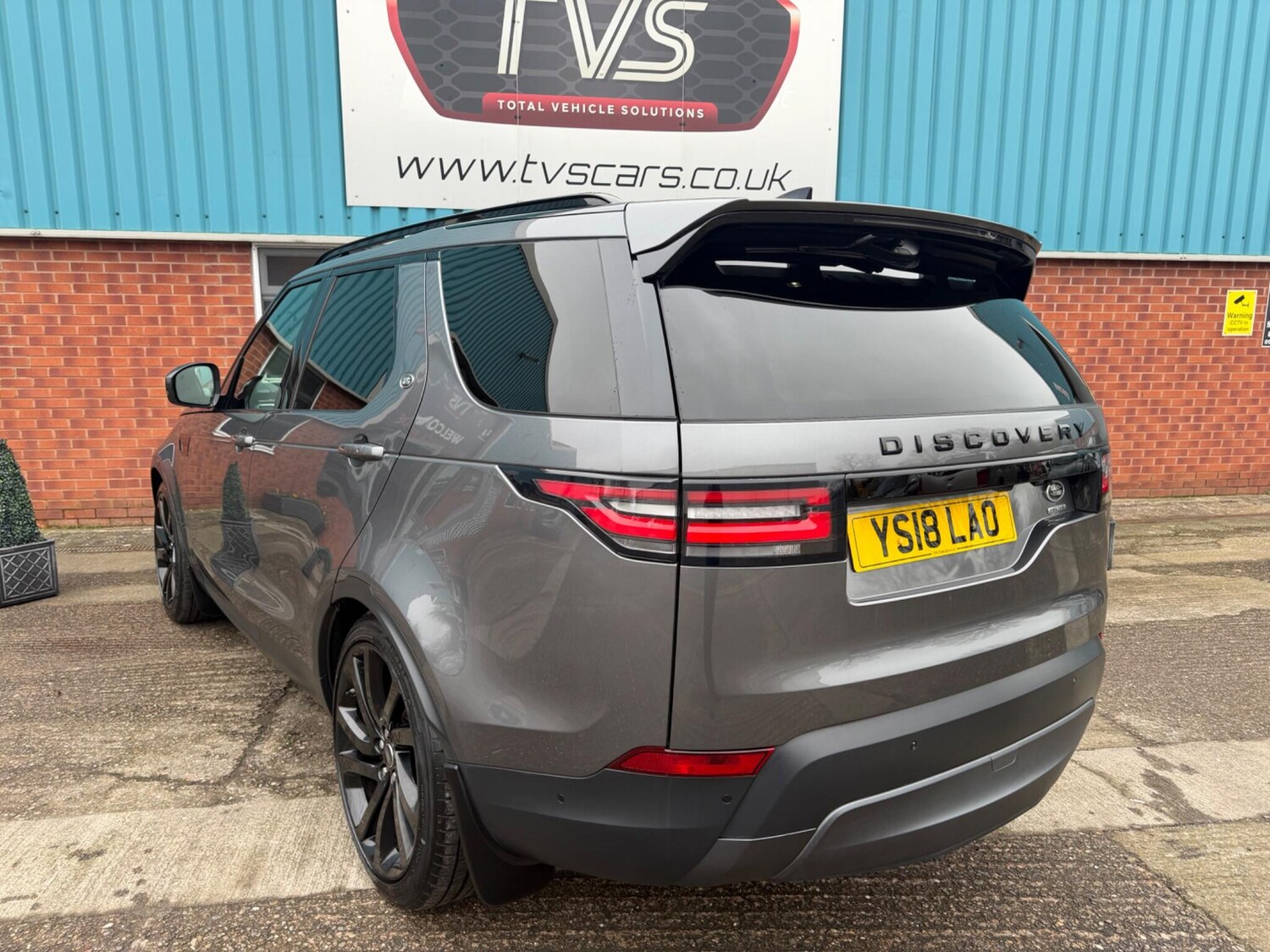 Used Land Rover Discovery 2018 for sale - 77784200: Photo 14