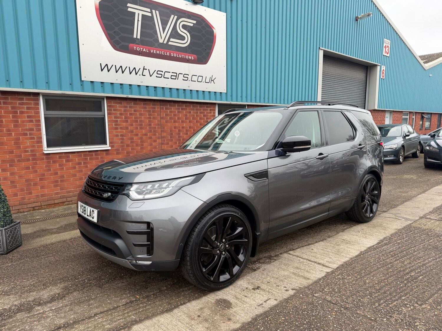Used Land Rover Discovery 2018 for sale - 77784200: Photo 18
