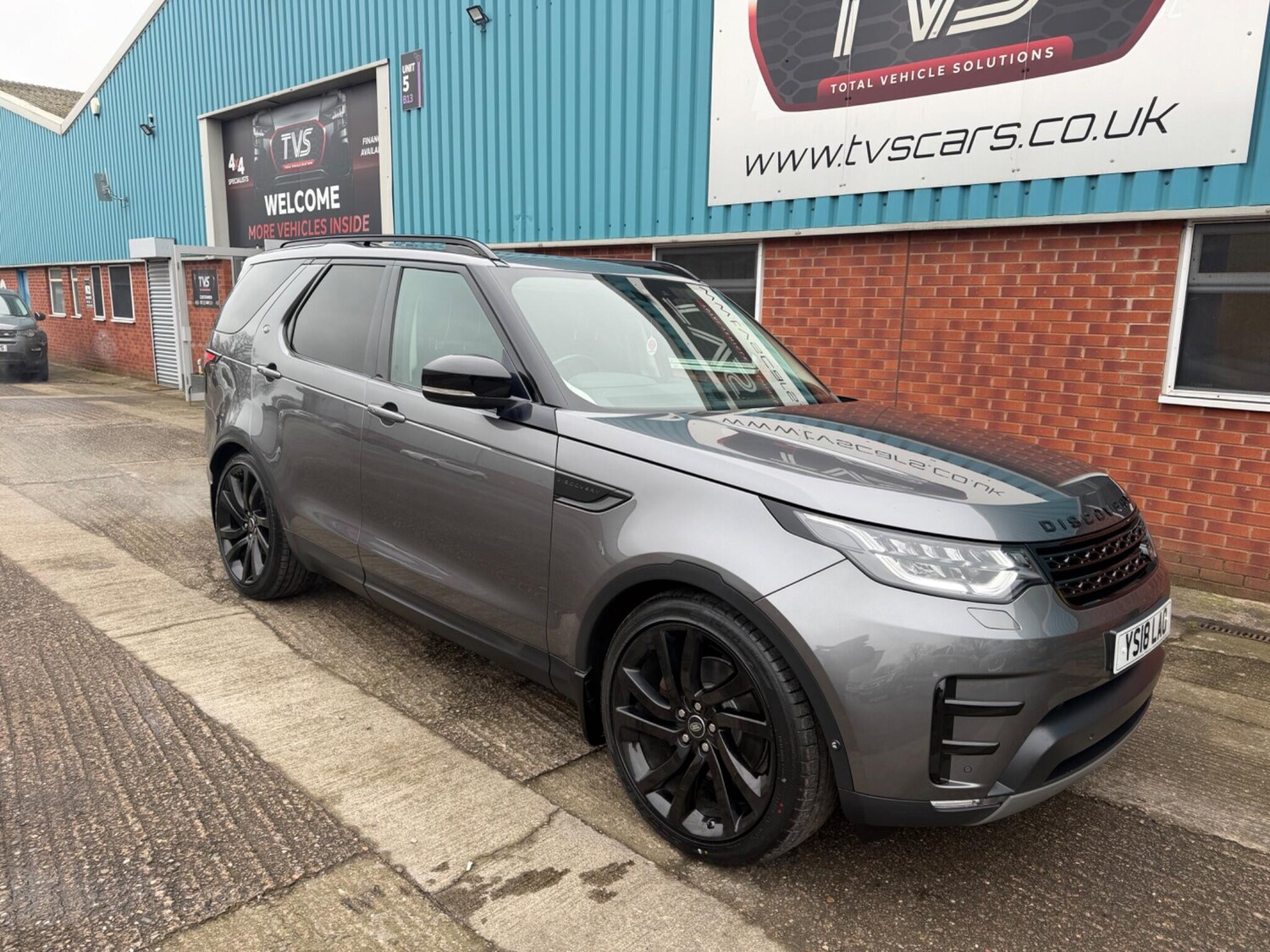Used Land Rover Discovery 2018 for sale - 77784200: Photo 26