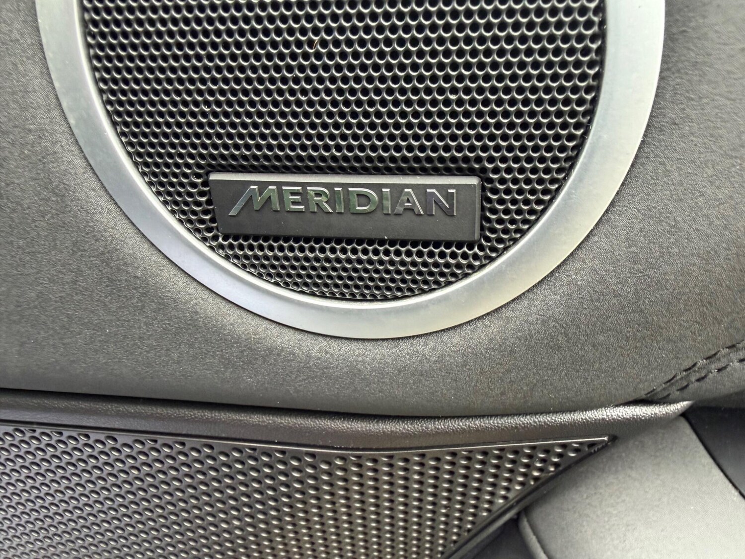 Used Land Rover Discovery 2018 for sale - 77784200: Photo 36