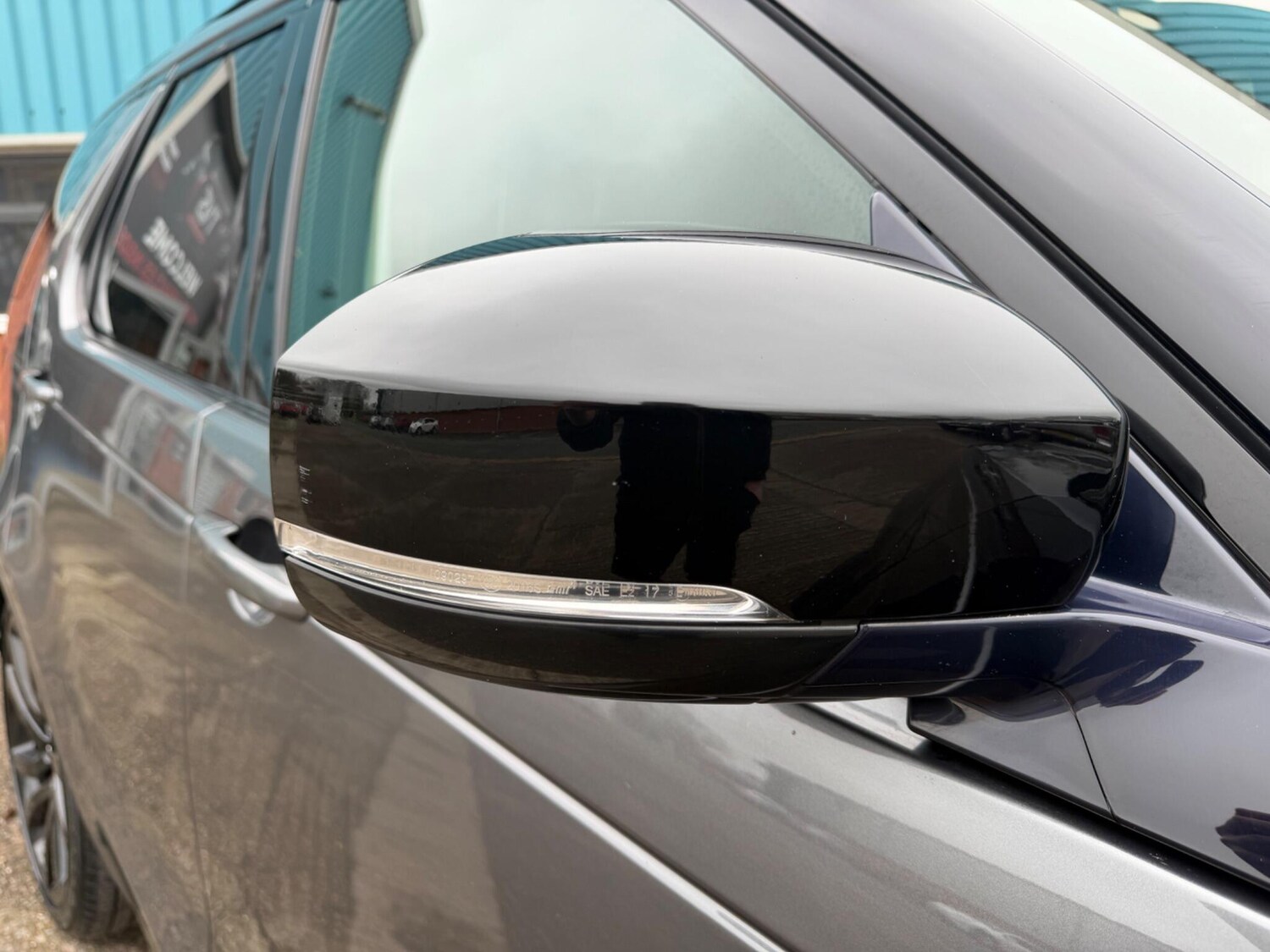 Used Land Rover Discovery 2018 for sale - 77784200: Photo 42