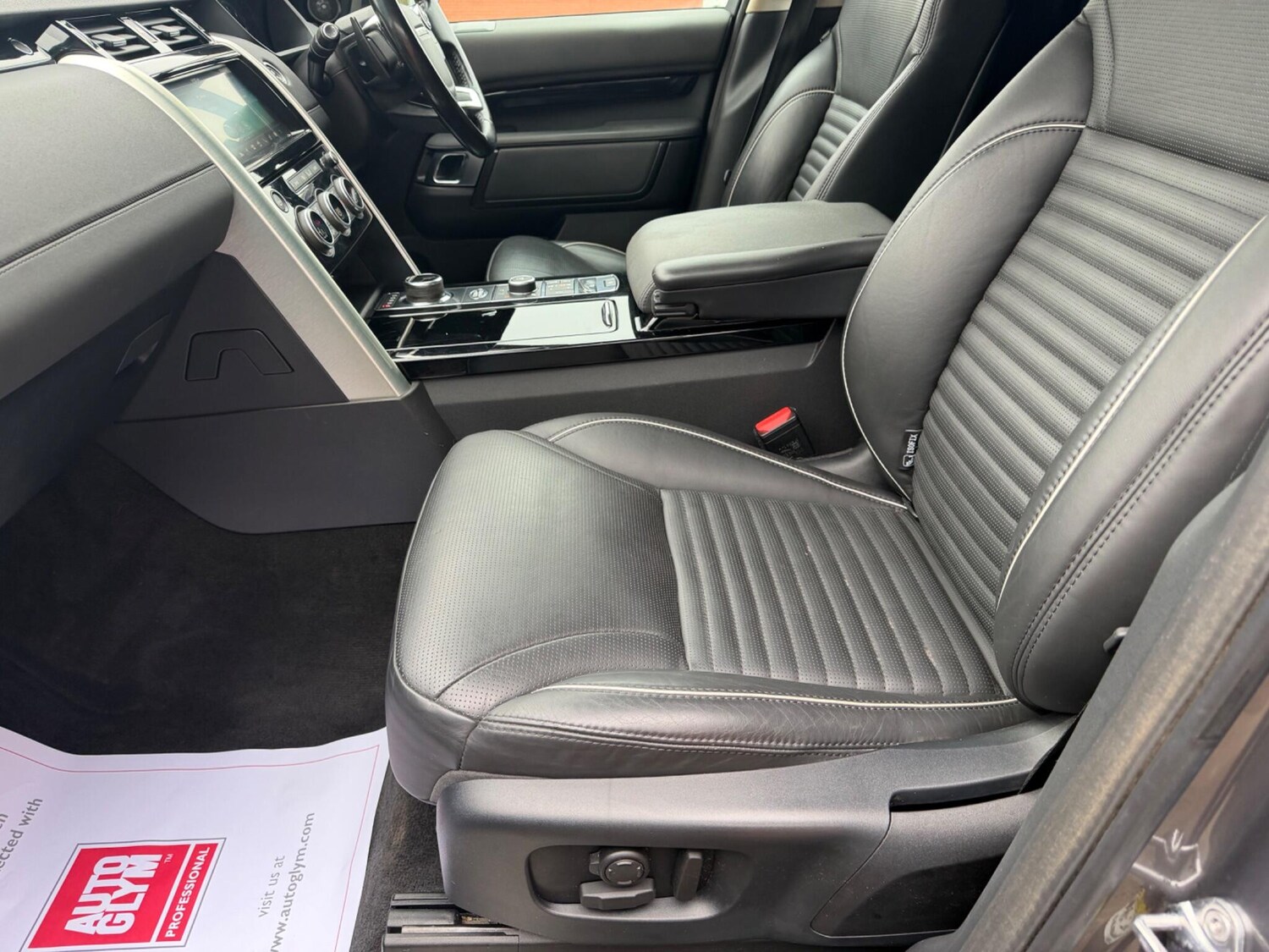 Used Land Rover Discovery 2018 for sale - 77784200: Photo 8