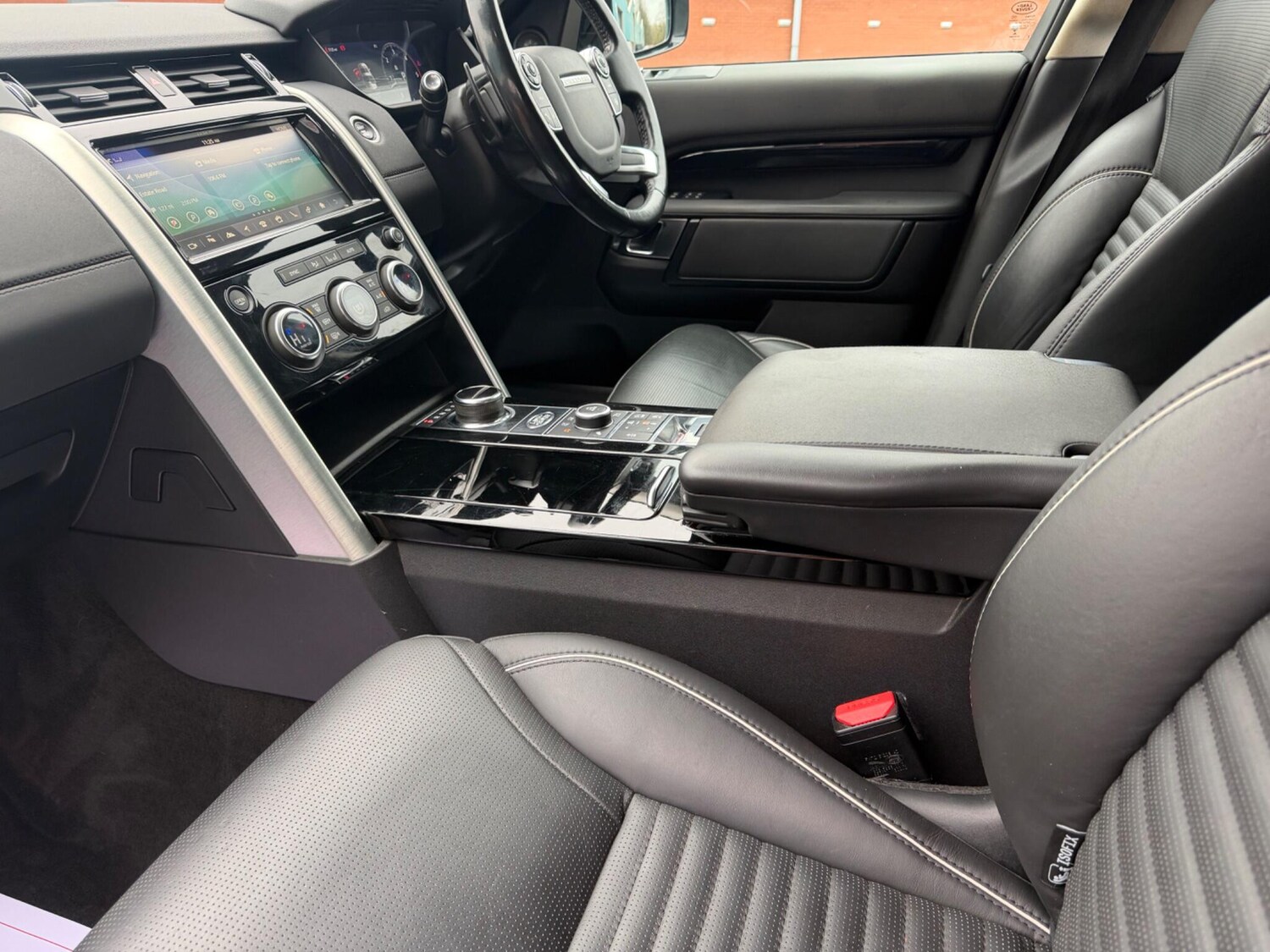 Used Land Rover Discovery 2018 for sale - 77784200: Photo 9