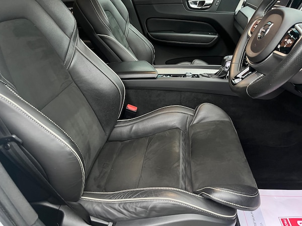 Used Volvo XC60 2018 for sale - 73225537: Photo 6