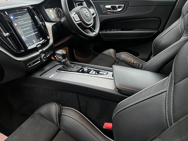Used Volvo XC60 2018 for sale - 73225537: Photo 7