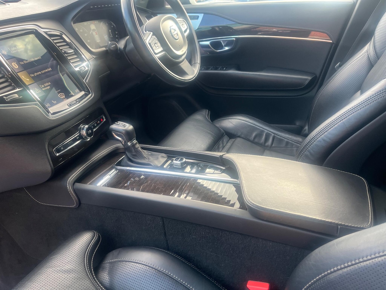 Used Volvo XC90 2017 for sale - 76073100: Photo 10